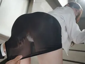 ABP-865,ABP-865 Em gái của cô gái kia là em gái cô ấy, và sự cám dỗ là em gái của em gái cô ấy. 21 Gia đình cô gái đi du lịch và mối quan hệ giữa chị gái cô và em gái cô là... 永瀬みなも