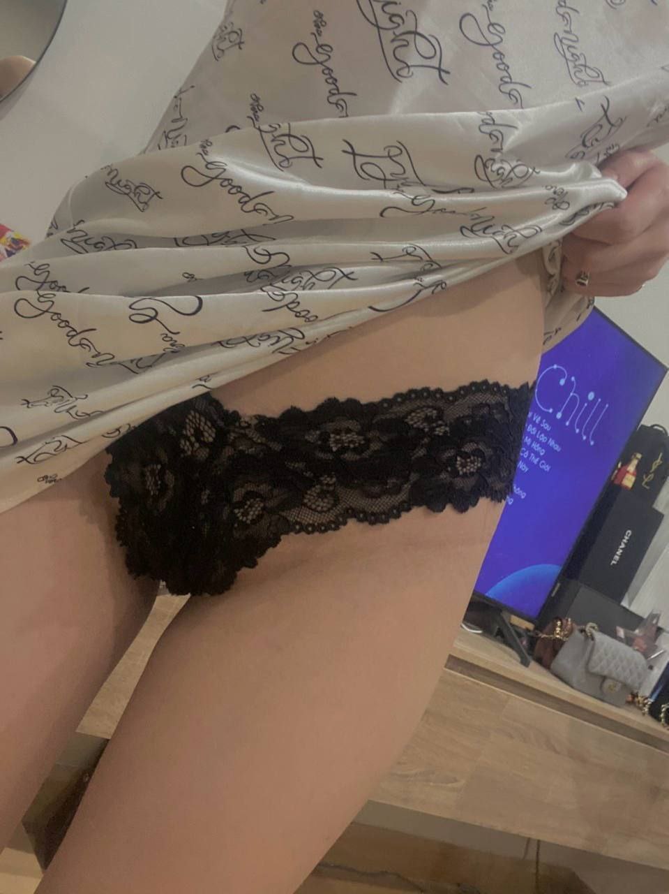 Em kế dễ thương giúp đỡ khi biết anh trai chưa từng có cô bạn gái thẩm du